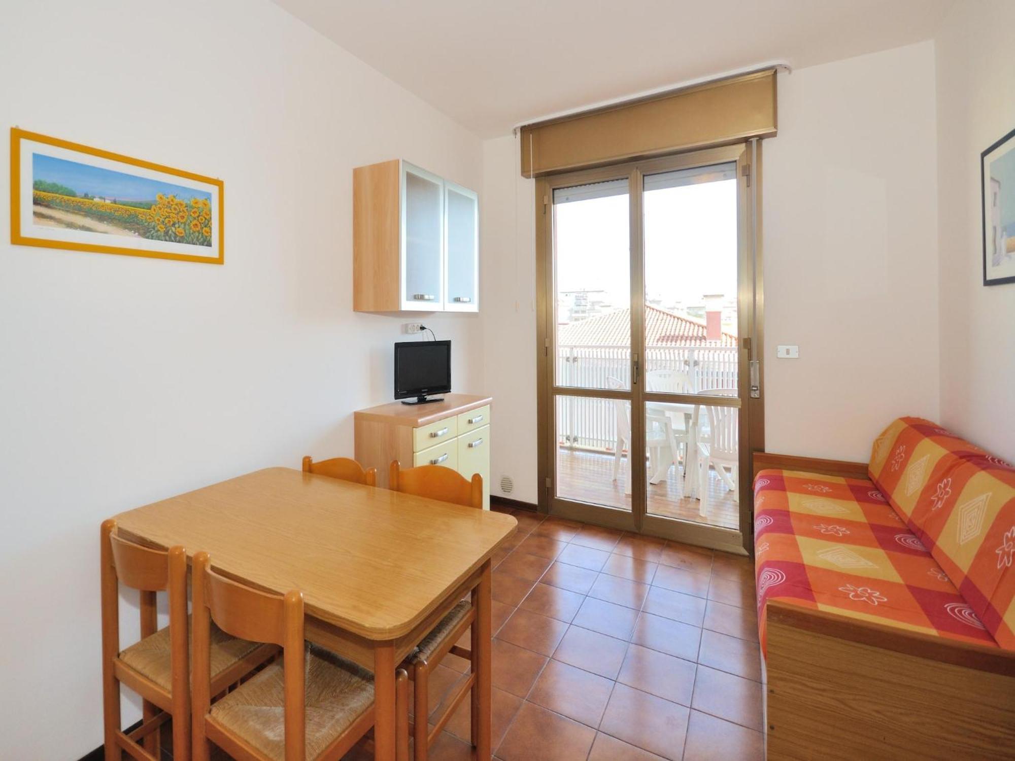 Apartment In Bibione Near Sea Beach Екстер'єр фото